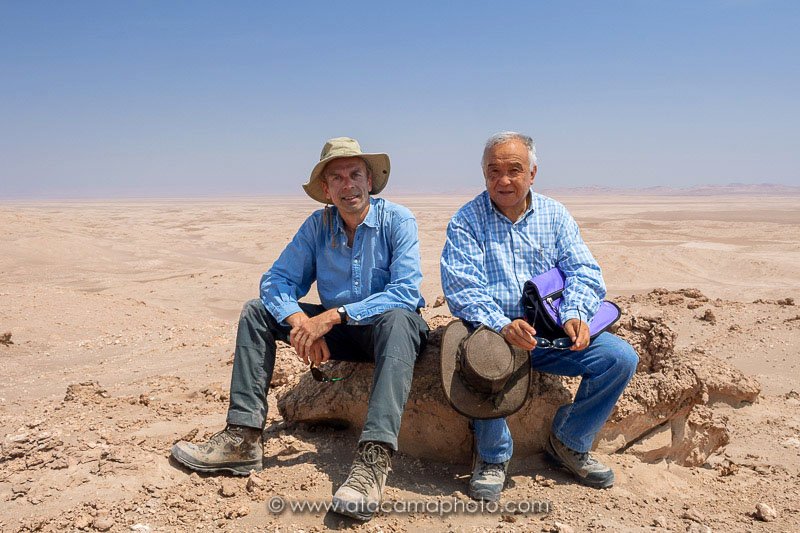 Guillermo Chong and Gerhard Hüdepohl during an expedition to the Atacama desert (D2X5701.jpg) Guillermo Chong and Gerhard Hüdepohl during an expedition to the Atacama desert (D2X5701.jpg)