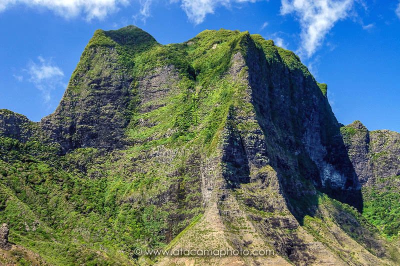 Cerro El Yunque is the highest mountain on Robinson Crusoe Island